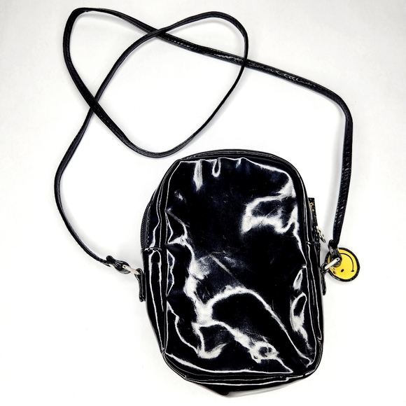 Smiley World Condensed Happiness Crossbody Bag - Picture 3 of 4